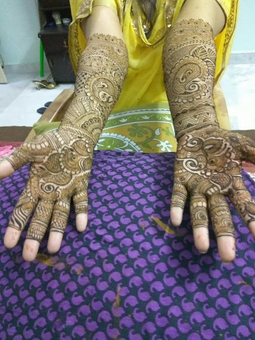 Best Mehendi Designs and Artists