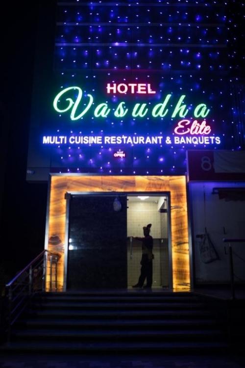 Hotel Vasudha Elite